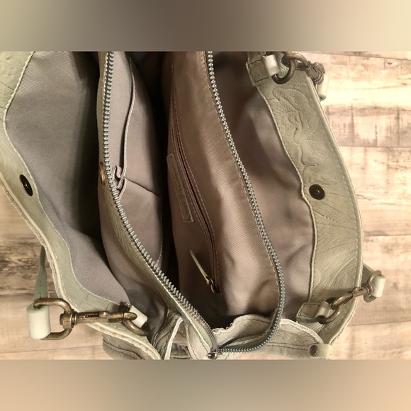 American Leather Co. Lenox Triple Entry Satchel Green Embossed/Tooled Design - Picture 9 of 10